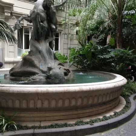 Serenella Nocleg ze śniadaniem Neapol