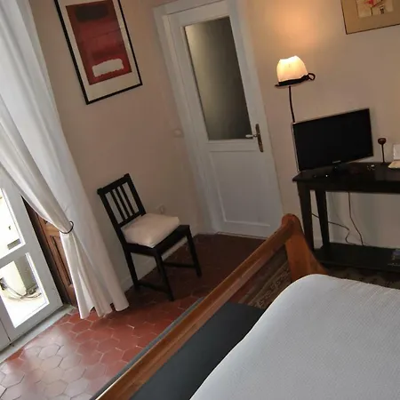 Serenella Naples