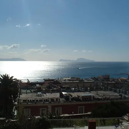 Bed & Breakfast Serenella Napels