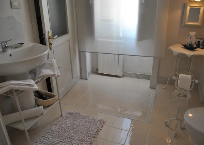 Serenella Bed & Breakfast 5*